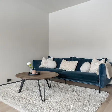 The Cozy Horizon By Arctic Homes *