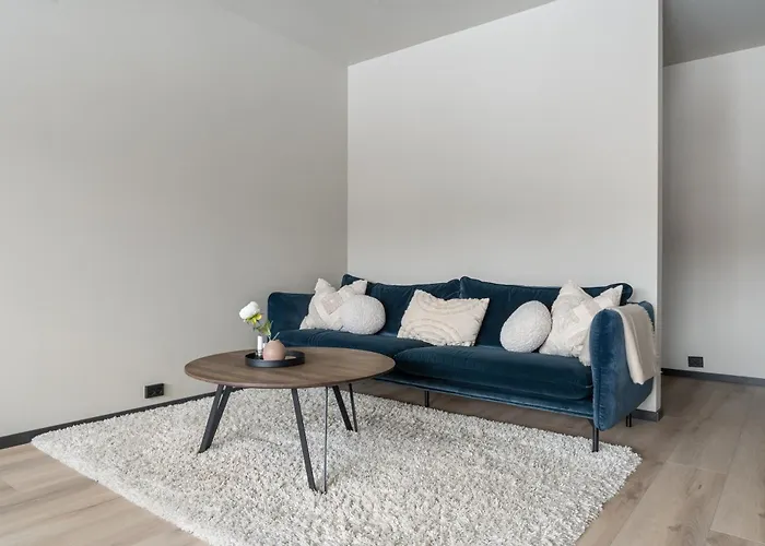 The Cozy Horizon By Arctic Homes *